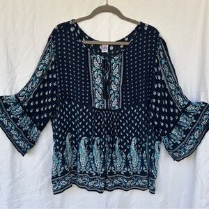 Women's Navy Blue and Teal Patterned Top